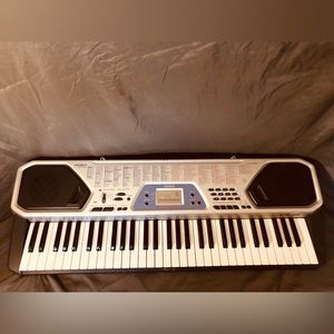 Casio Keyboard for sale